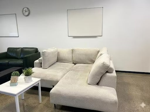 Beige hoekbank - Professioneel gereinigd