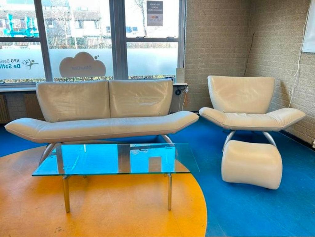 Luxe Leolux Beige Tango bank en tafel